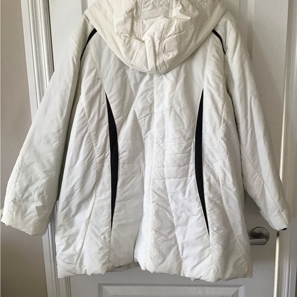 Plus Size Pennington’s Winter Jacket - Picture 2 of 4